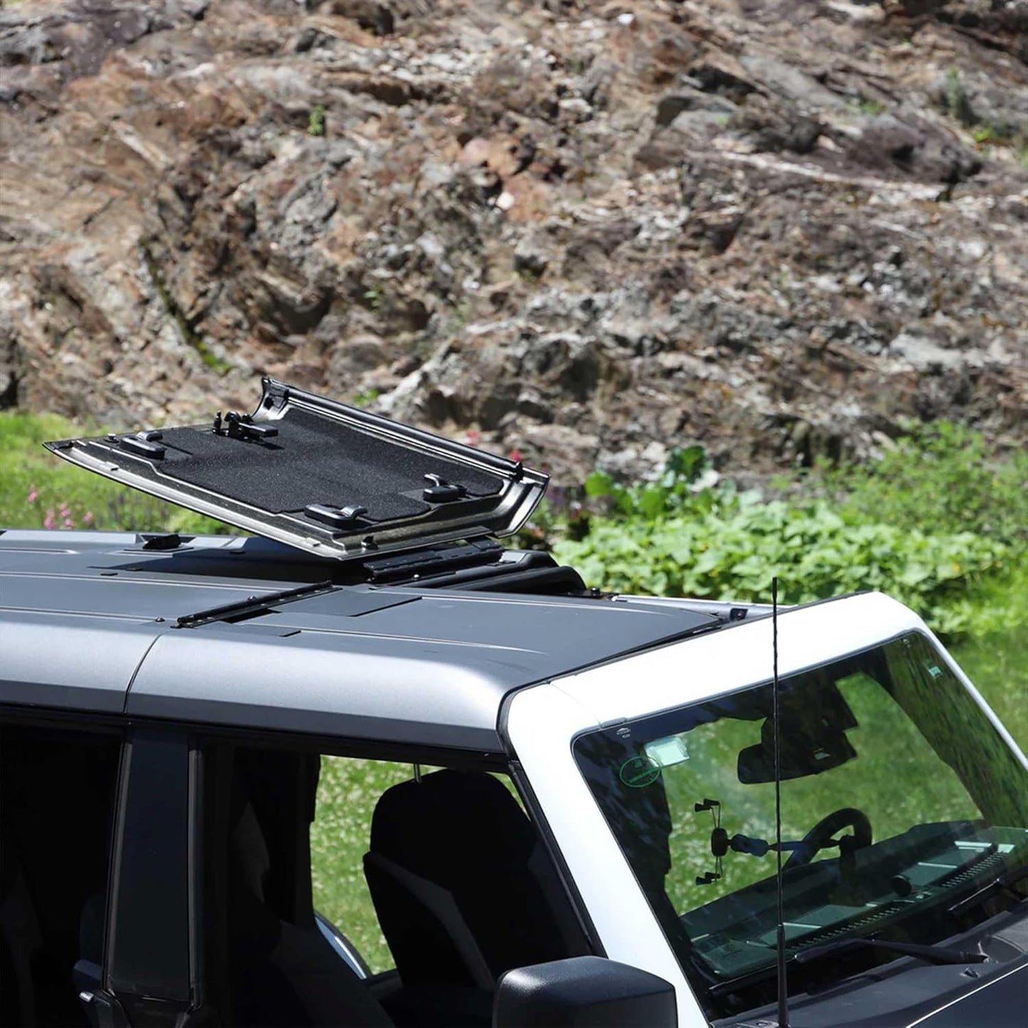 EZ4X4 Ford Bronco 6th Gen 2 or 4 Door FLIP-TOP Patented & Patent Pending