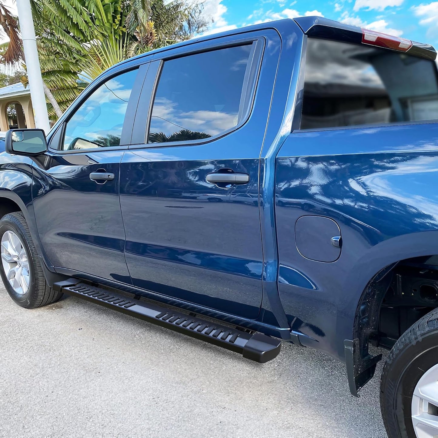 YITAMOTOR 6 Inches Running Boards Compatible with 2019-2025 Chevy Silverado/GMC Sierra 1500 Crew Cab, 2020-2025 2500HD 3500HD Crew Cab Side Steps Textured Black Nerf Bars(Excl. 2019 1500 LD)