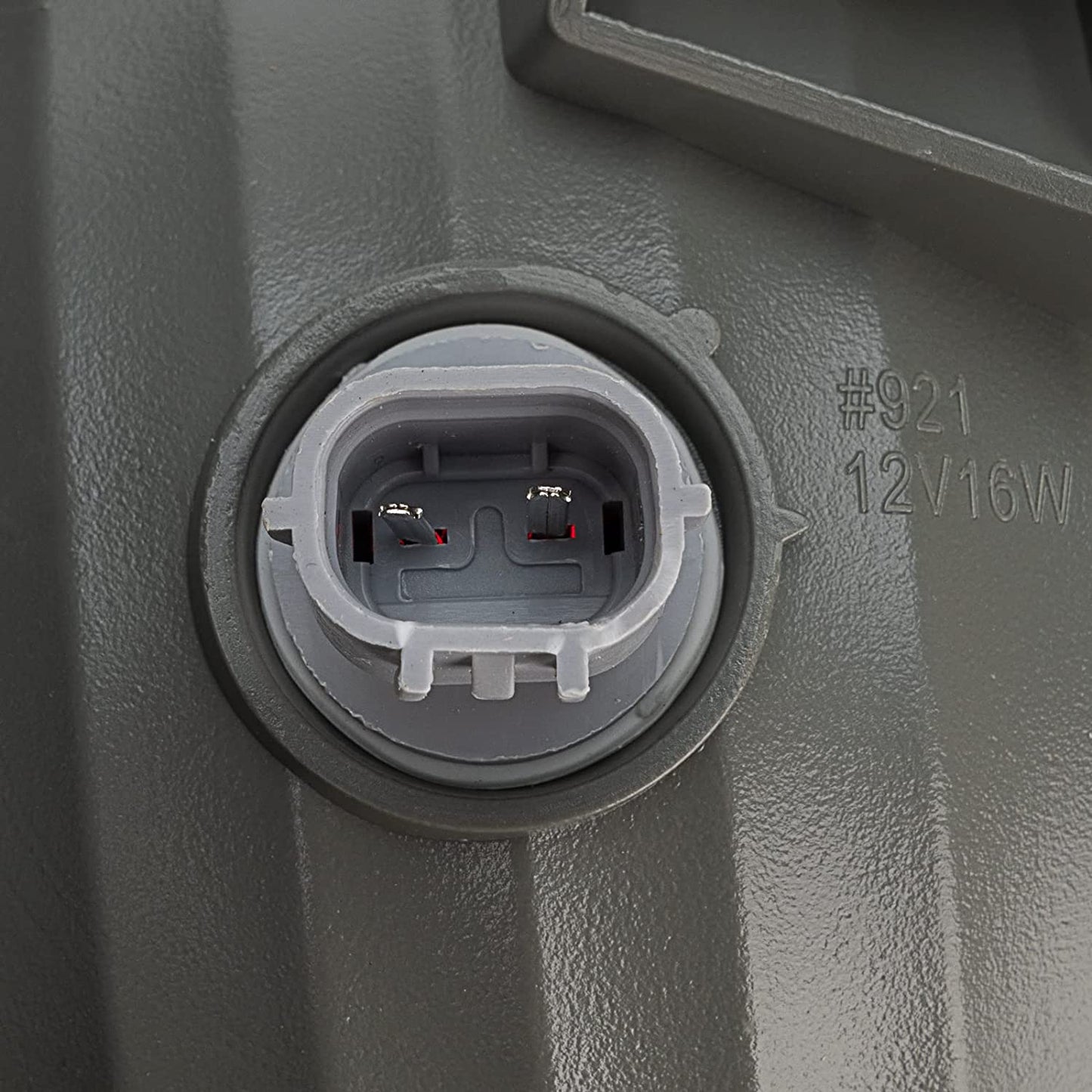 Right Passenger Side Rear Tail Light Housing Compatible With 2014-2021 Toyota Tundra Pickup Replace 81550-0C101 (R) - OMOTOR