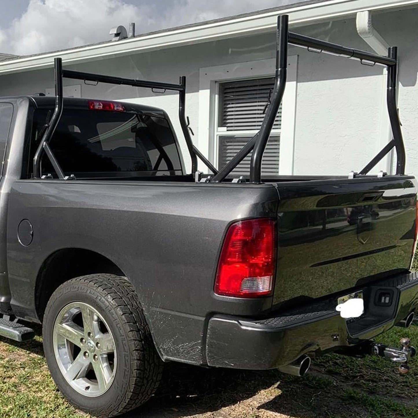 Non-Drilling Truck Rack, Heavy Duty Steel Extendable Truck Bed Ladder Rack, Fit for 52" to 71" Wide Truck Bed, 800 lb. Capacity - OMOTOR