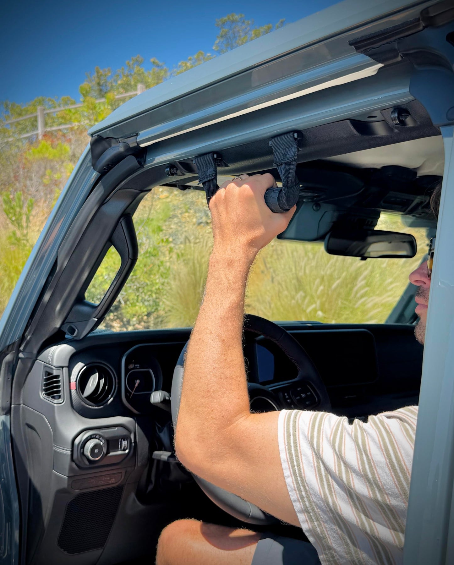 2 Pcs Grab Handles for Jeep Wrangler JL 2018–2026 Gladiator JT 2024–2026, Magnetic, Airbag Compatible