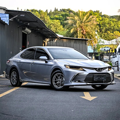 New Headlights For 2018-2024 Toyota Camry LE SE XLE XSE TRD (Audi Model) - OMOTOR